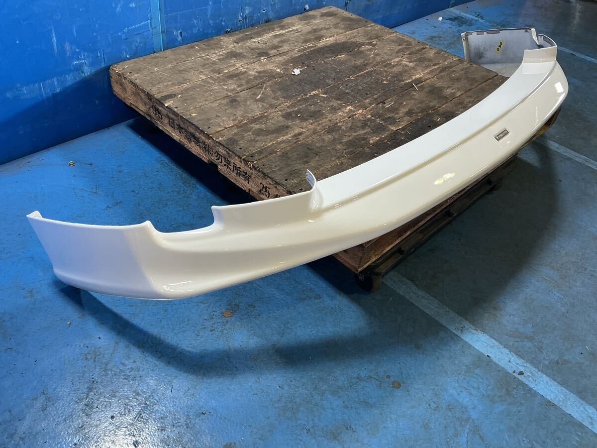 トヨタ　ZVW30　プリウス　前期　モデリスタ　271　フロント　ハーフスポイラー　パールホワイト / 040　割れ・傷補修品　　　1126-5_画像2