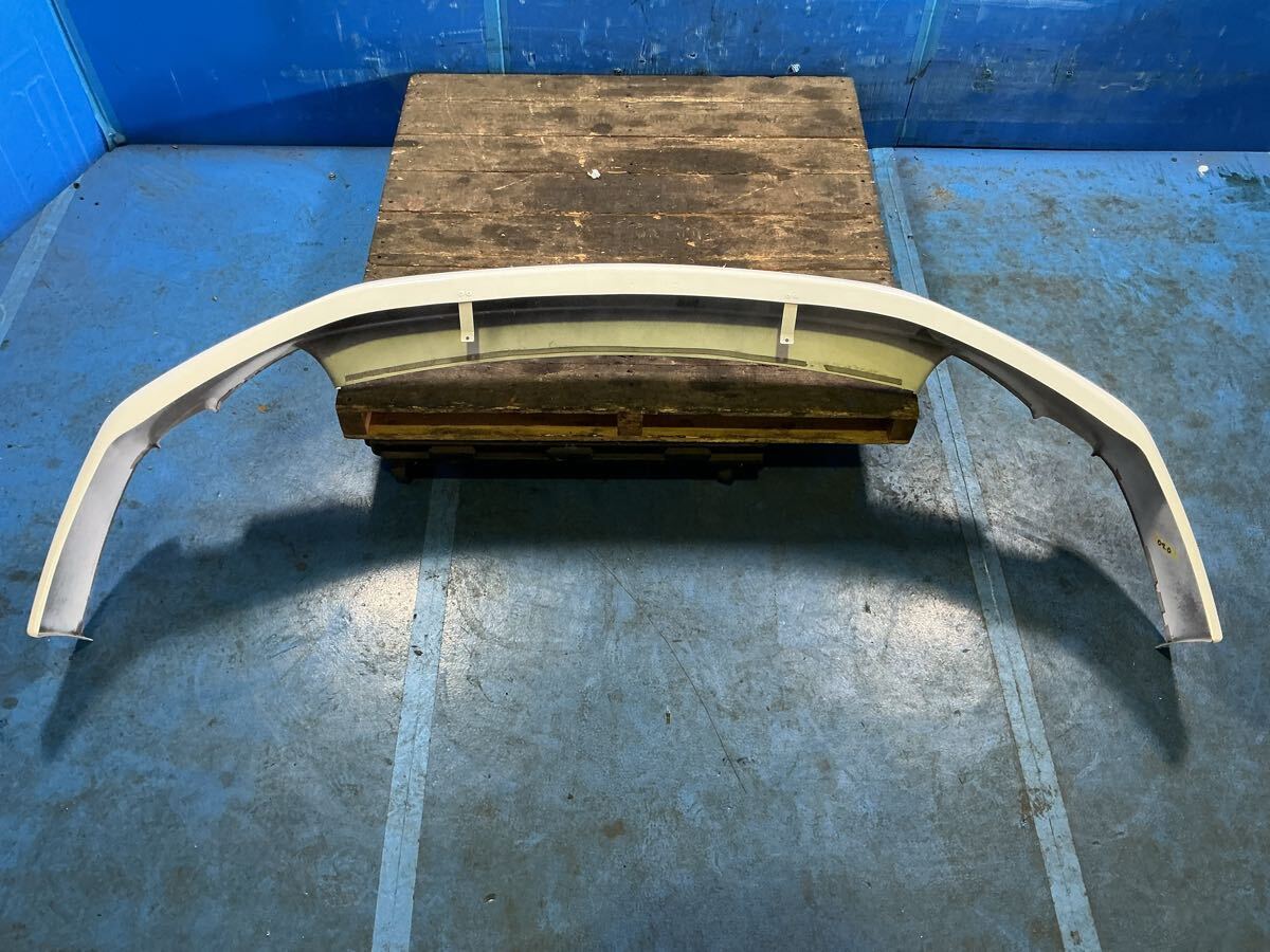 トヨタ　ZVW30　プリウス　前期　モデリスタ　271　フロント　ハーフスポイラー　パールホワイト / 040　割れ・傷補修品　　　1126-5_画像5