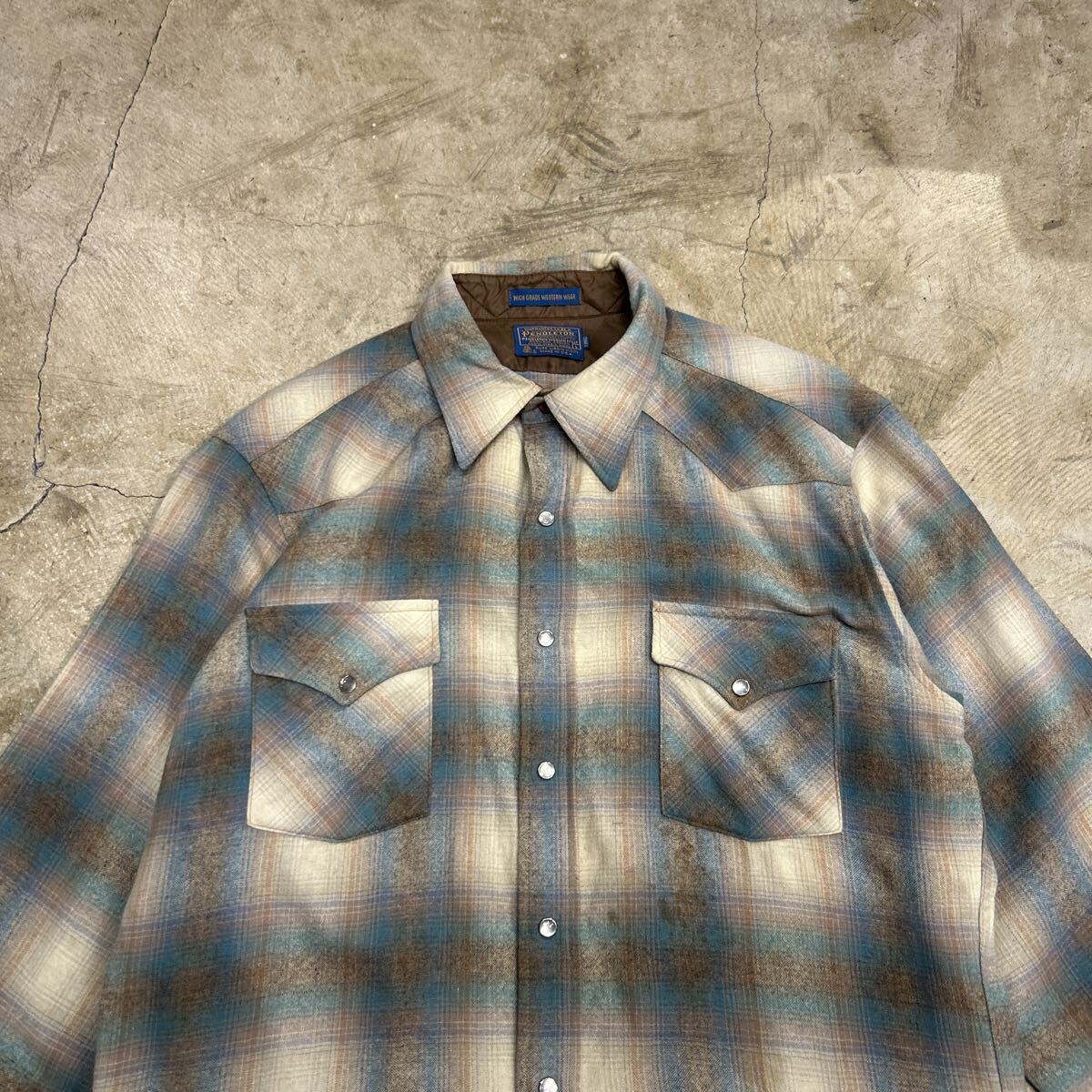 70s PENDLETON オンブレチェック ウールシャツ ウエスタン ペンドルトン ネルシャツ USA製 ヴィンテージ ビンテージ レア 古着 L ボロ 襤褸_画像2