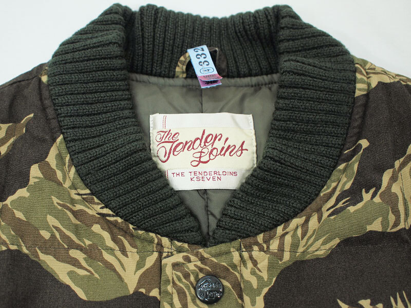 希少 美品 直営店限定 TENDERLOIN DOWN JKT BB CAMO ダウン ジャケット バンブー カモ タイガー M テンダーロイン_画像4