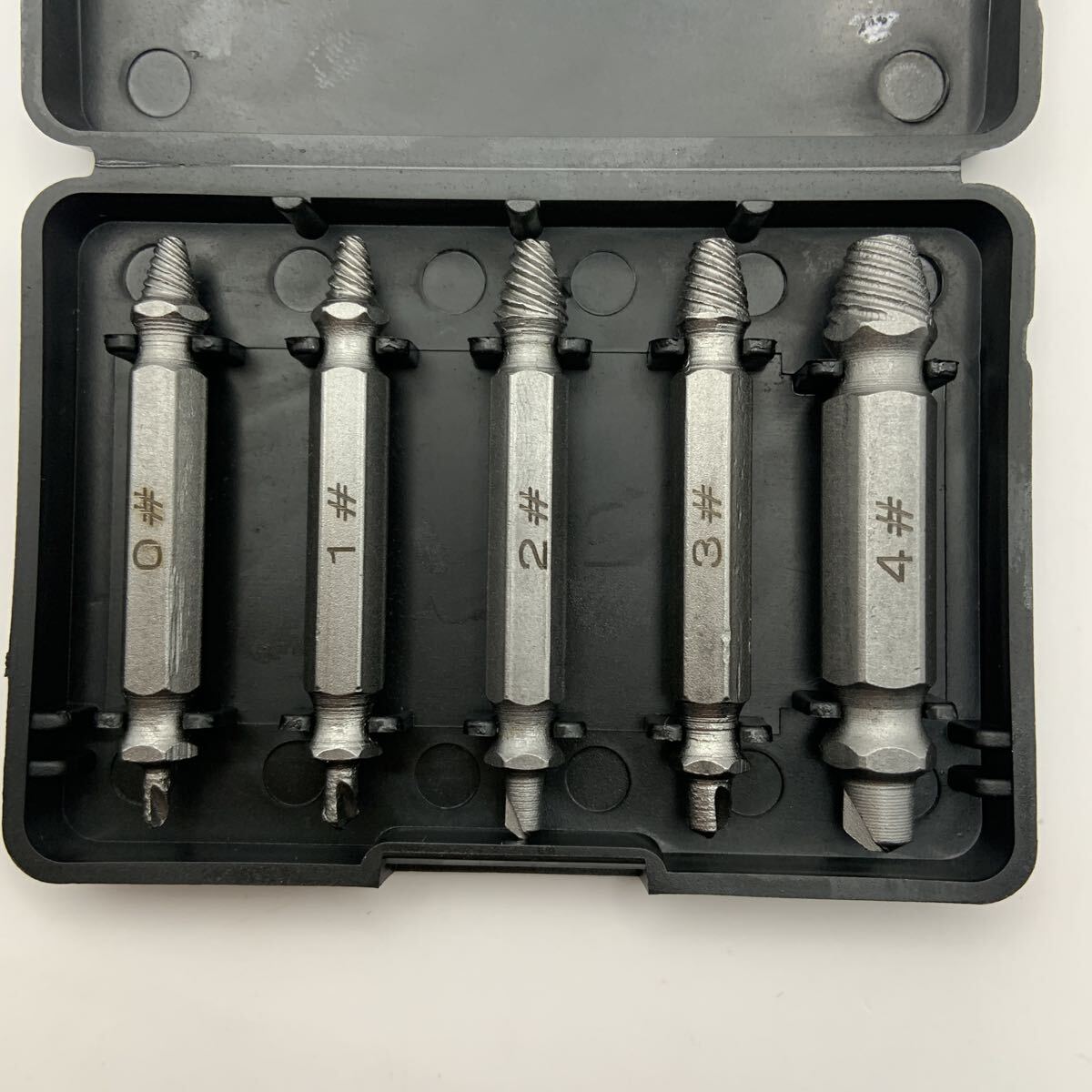 ネジ抜き 5本セット つぶれ なめたネジ ネジ外し ビット エキストラクター_画像1