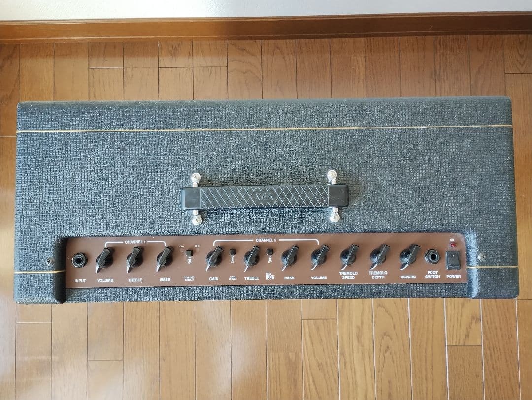 VOX Cambridge 30 Reverb V9310　ギターアンプ　セレッションスピーカー搭載_画像3