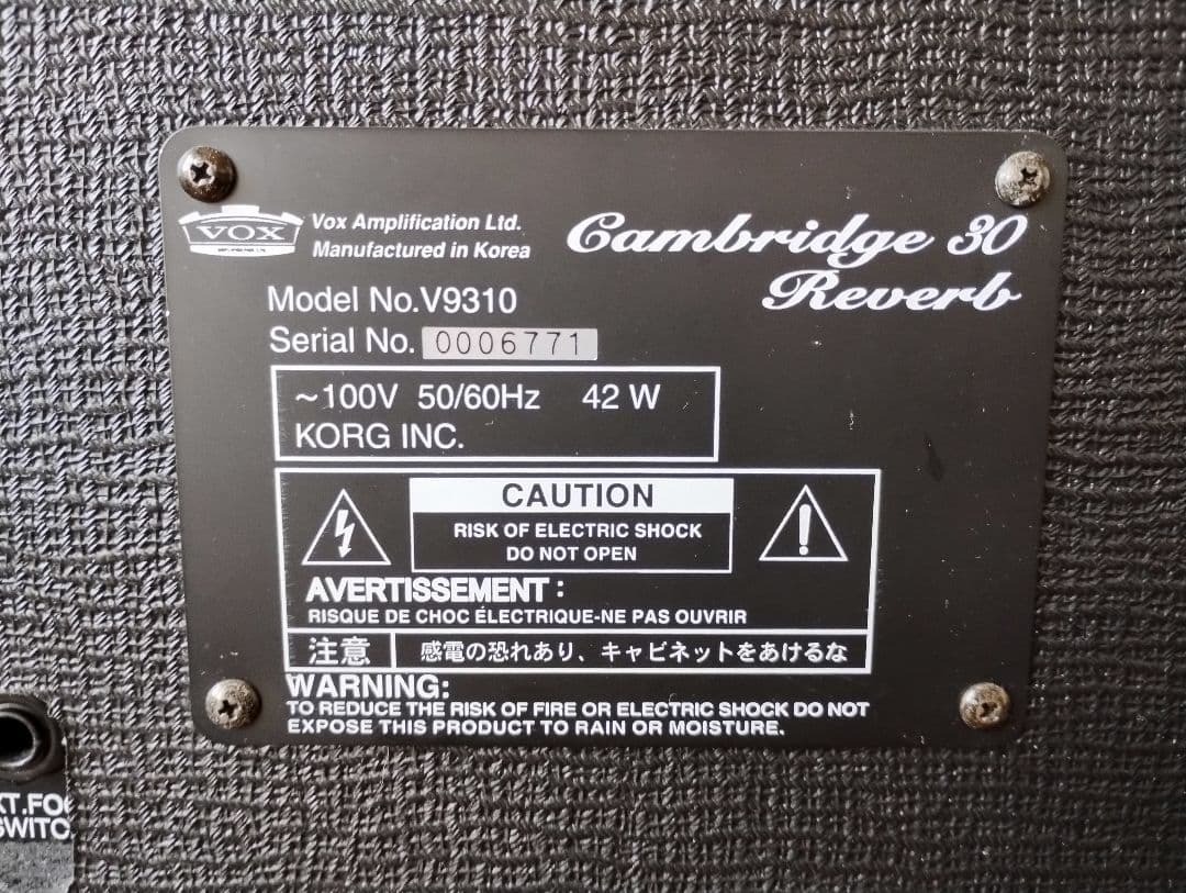 VOX Cambridge 30 Reverb V9310　ギターアンプ　セレッションスピーカー搭載_画像4