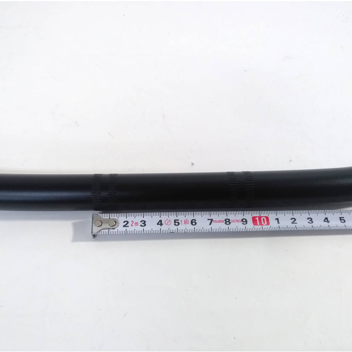 訳有 ハンドルバー ブラック 黒 汎用 バイクハンドル ハンドルパイプ ストリートバー 22mm バイク オートバイ ハンドル_画像3