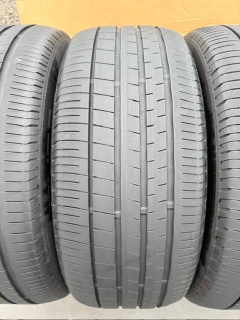 中古タイヤ4本セット 235/55/17 DUNLOP 2023年製 中古タイヤ4本セット 235/55/17 DUNLOP 2023年製_画像3