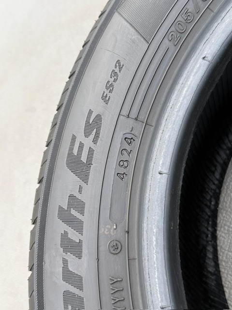 中古タイヤ4本セット 205/55/16 YOKOHAMA BLuEarth ほぼ新品のタイヤ 2024年製 YOKOHAMA BLuEarth ほぼ新品のタイヤ 2024年製_画像8