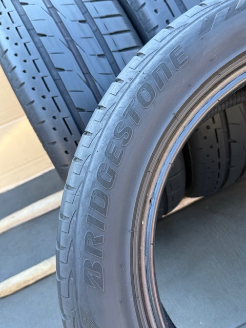 中古タイヤ4本セット 235/50/18 BRIDGESTONE LUFT RV 中古タイヤ4本セット 235/50/18 BRIDGESTONE LUFT RV 2023年製_画像5