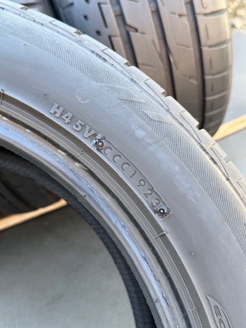 中古タイヤ4本セット 235/50/18 BRIDGESTONE LUFT RV 中古タイヤ4本セット 235/50/18 BRIDGESTONE LUFT RV 2023年製_画像6