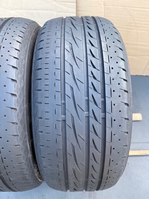 中古タイヤ2本セット 235/50/18 レグノ（ブリヂストン）良好な状態のタイヤ235/50/18 レグノ（ブリヂストン）良好な状態のタイヤ 2021年製_画像2