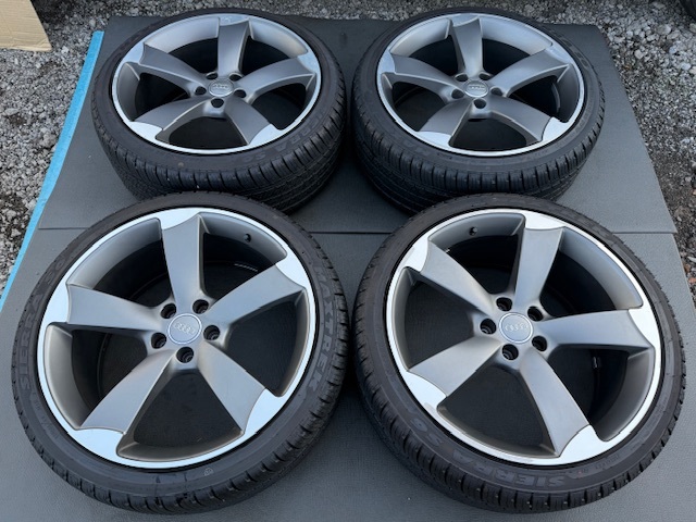 AUDI Q3 RS、A4、A5、A6、A7、A8、Q5、RS4、RS6、S4、S6、TT用純正20インチホイール＆タイヤ 255/35/20 9J+37 PCD112_画像1