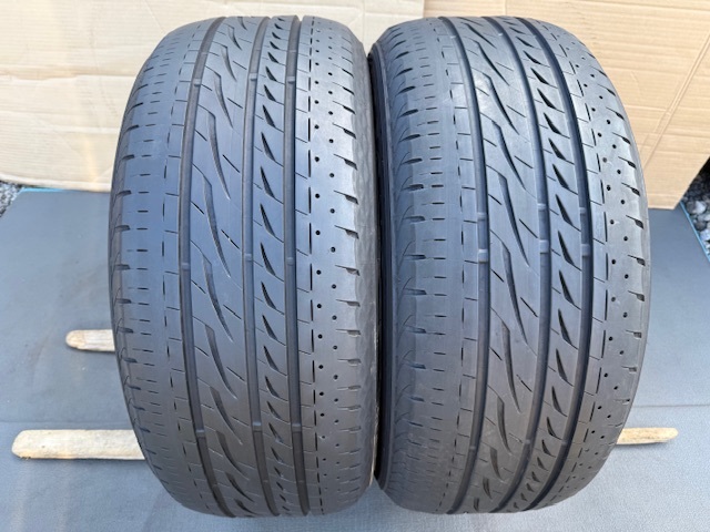 中古タイヤ2本セット 235/50/18 レグノ（ブリヂストン）良好な状態のタイヤ235/50/18 レグノ（ブリヂストン）良好な状態のタイヤ 2021年製_画像1