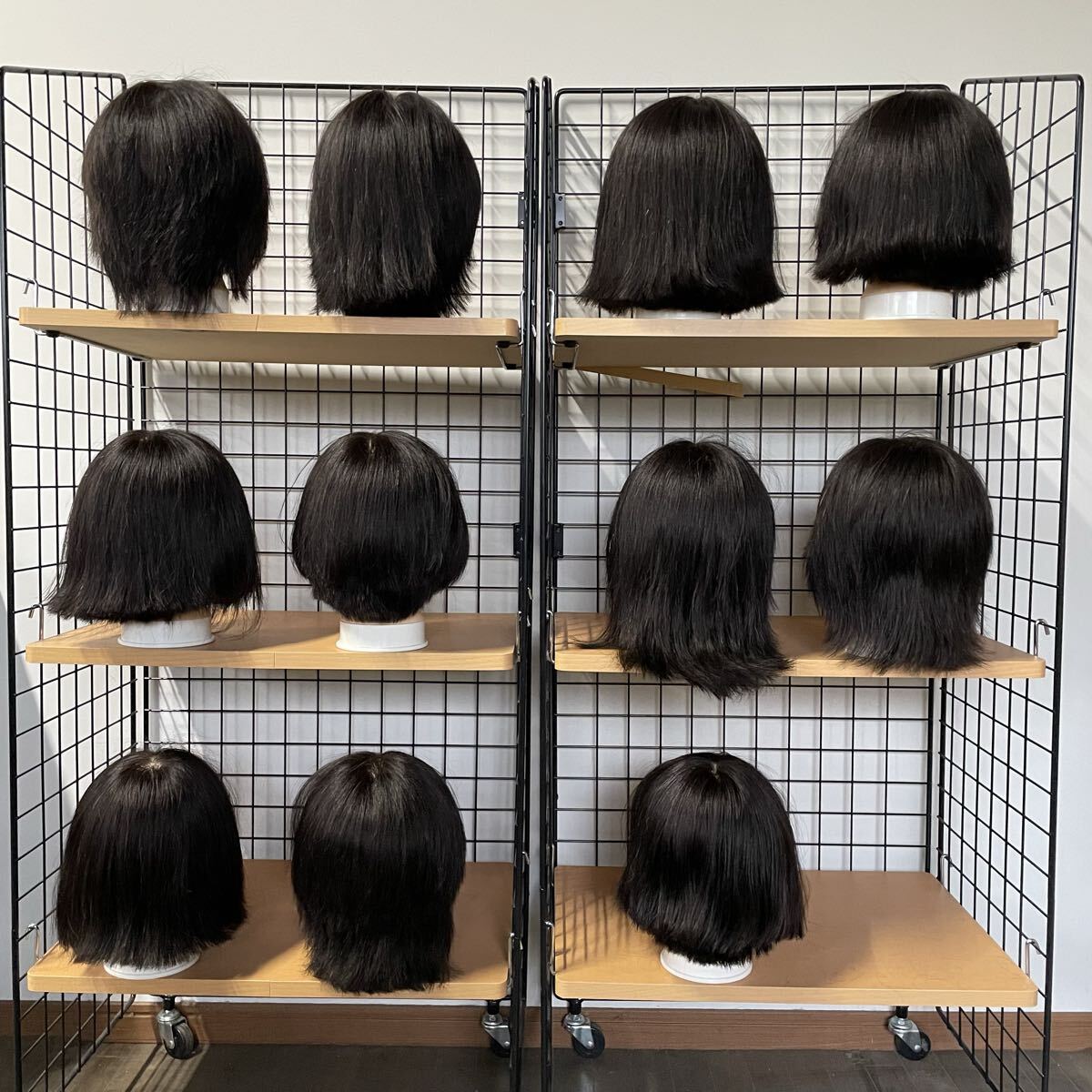 送料無料 25.1125.01☆中古★カットウィッグ★11体セット★美容師 お化け屋敷 カカシ 鳥よけ 防犯対策 畑 田んぼ 農家 ハロウィン_画像3