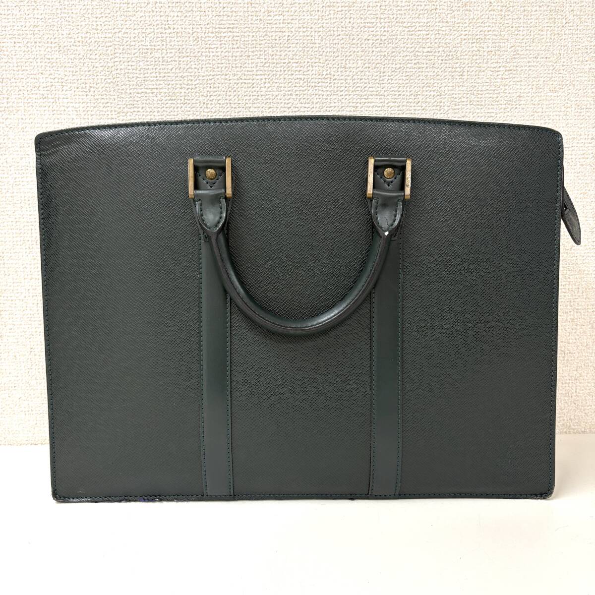 AY2773■Louis Vuitton ルイヴィトン タイガ ポルトドキュマン グリーン ブリーフケース ビジネスバッグ VI0937 1円スタート_画像3