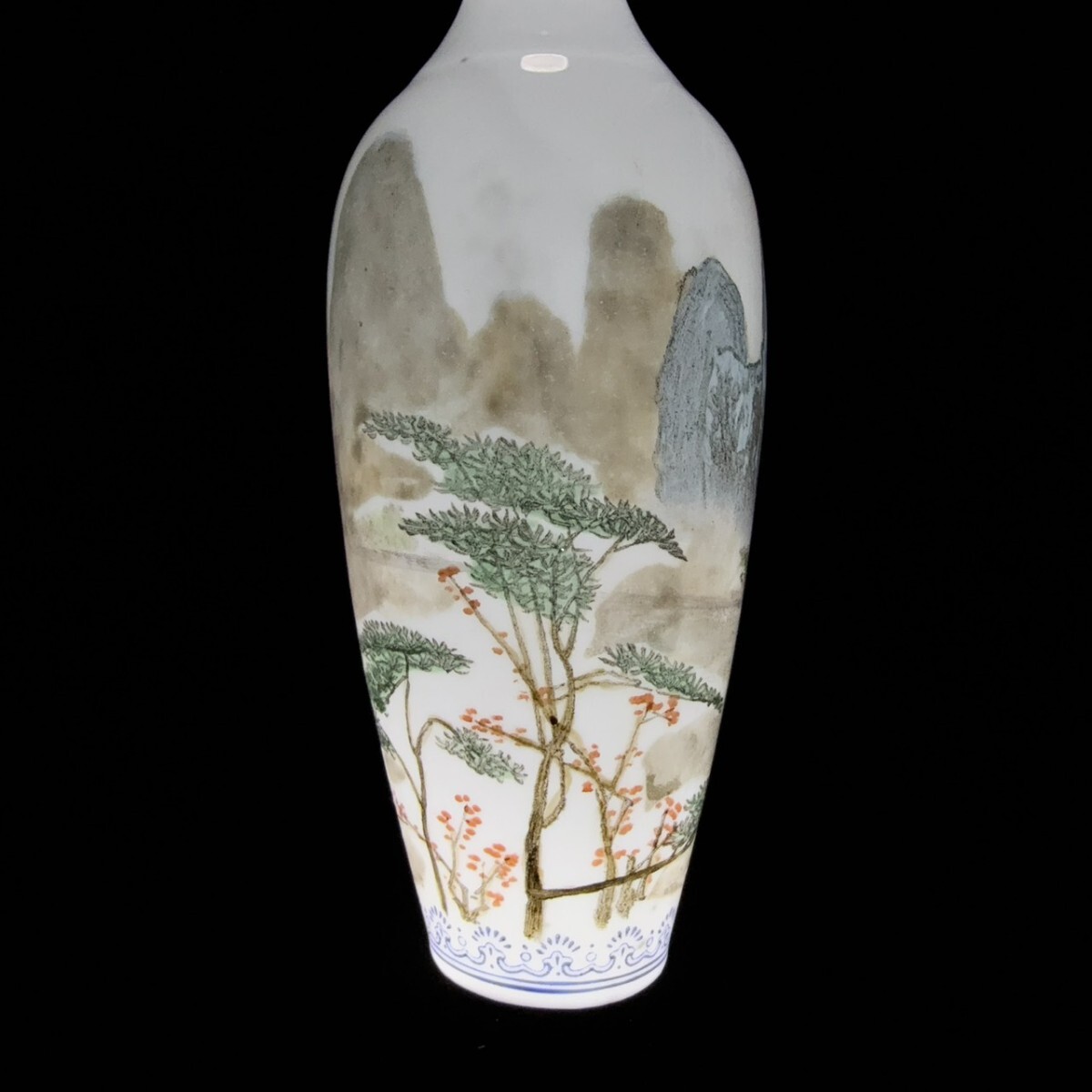 コレクター買取品 中国景德鎮名家 循明刻 頼徳全設計釉上彩山水風景薄胎 花瓶 景徳鎮製 中国古玩_画像5