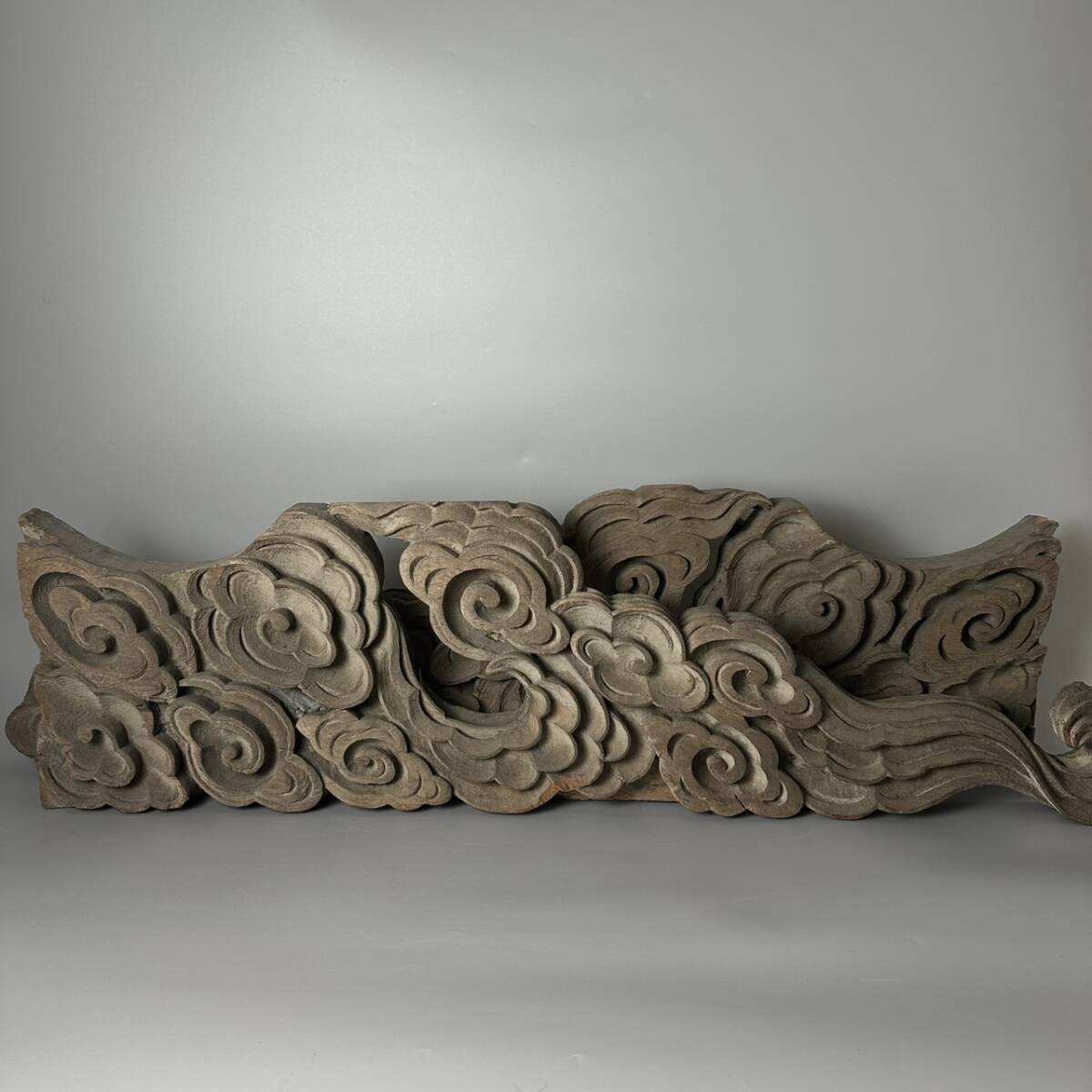 コレクター買取品 仏教美術 江戸期 木鼻 木彫 木造 一対 雲板彫刻 木製 飾物 置物 時代物_画像2