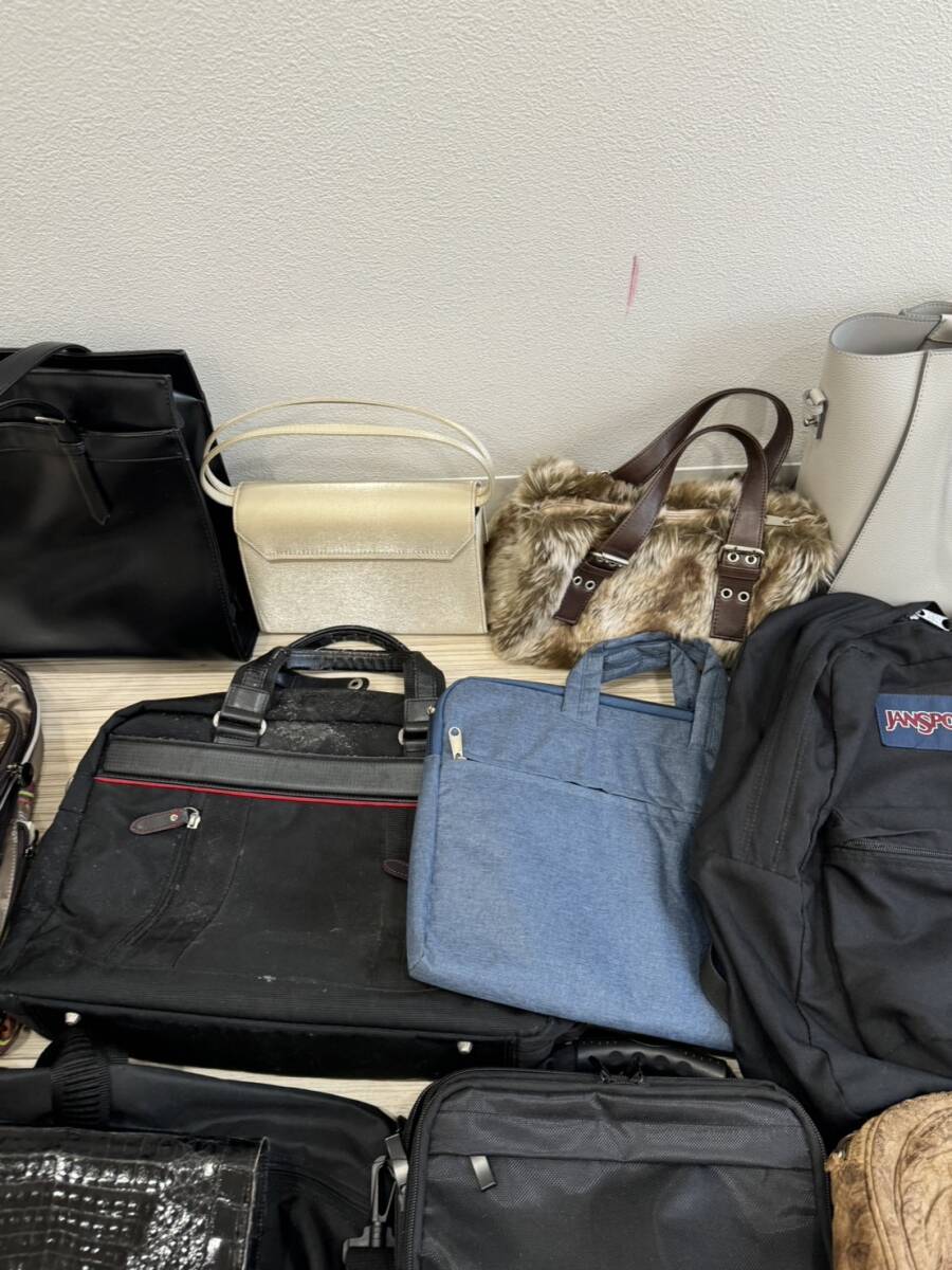 【OM0610】1円スタート バッグ大量おまとめ ビジネスバッグ ハンドバッグ ショルダーバッグ トートバッグ リュック そろばん ふとんカバー_画像3