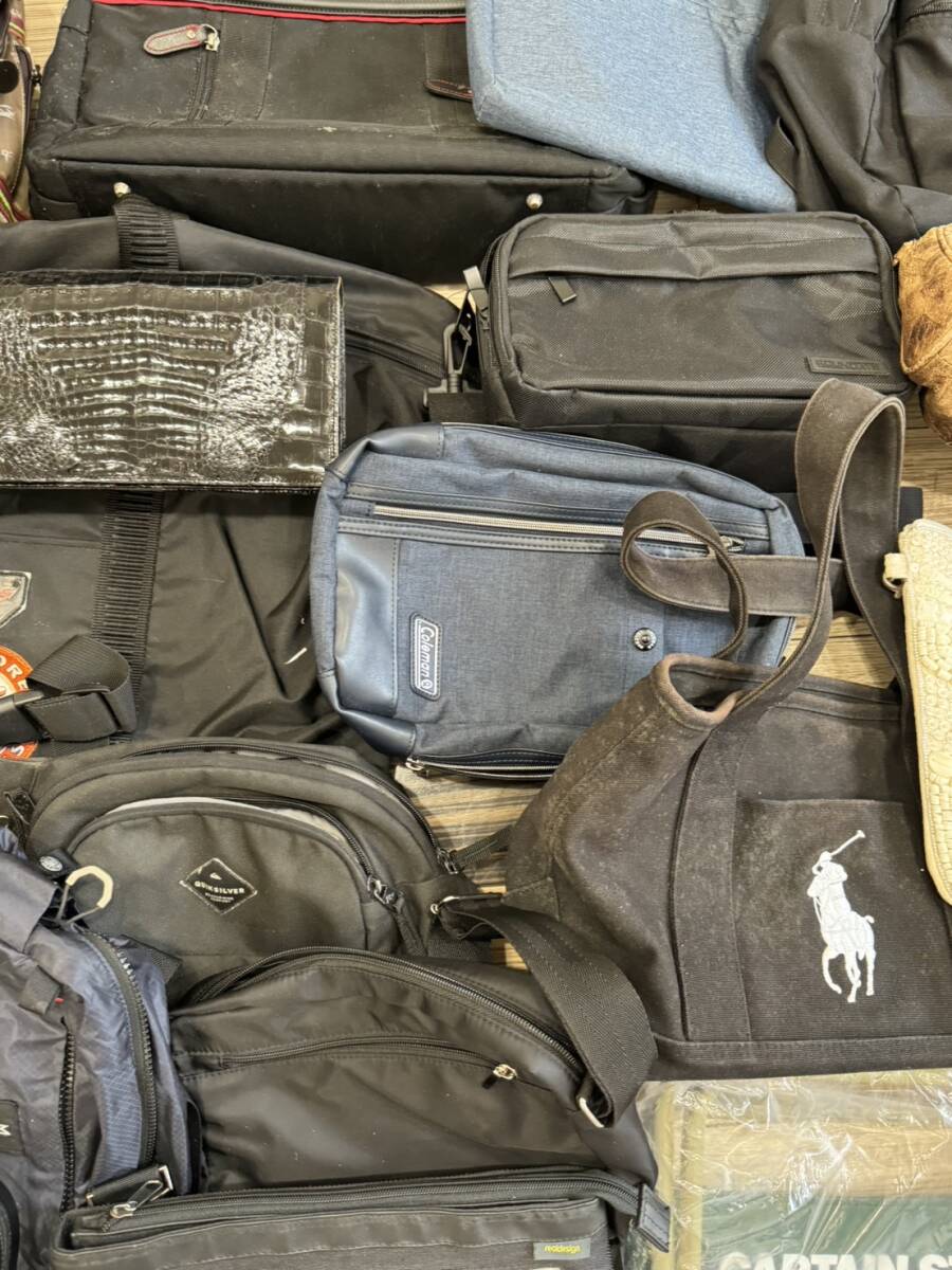 【OM0610】1円スタート バッグ大量おまとめ ビジネスバッグ ハンドバッグ ショルダーバッグ トートバッグ リュック そろばん ふとんカバー_画像6