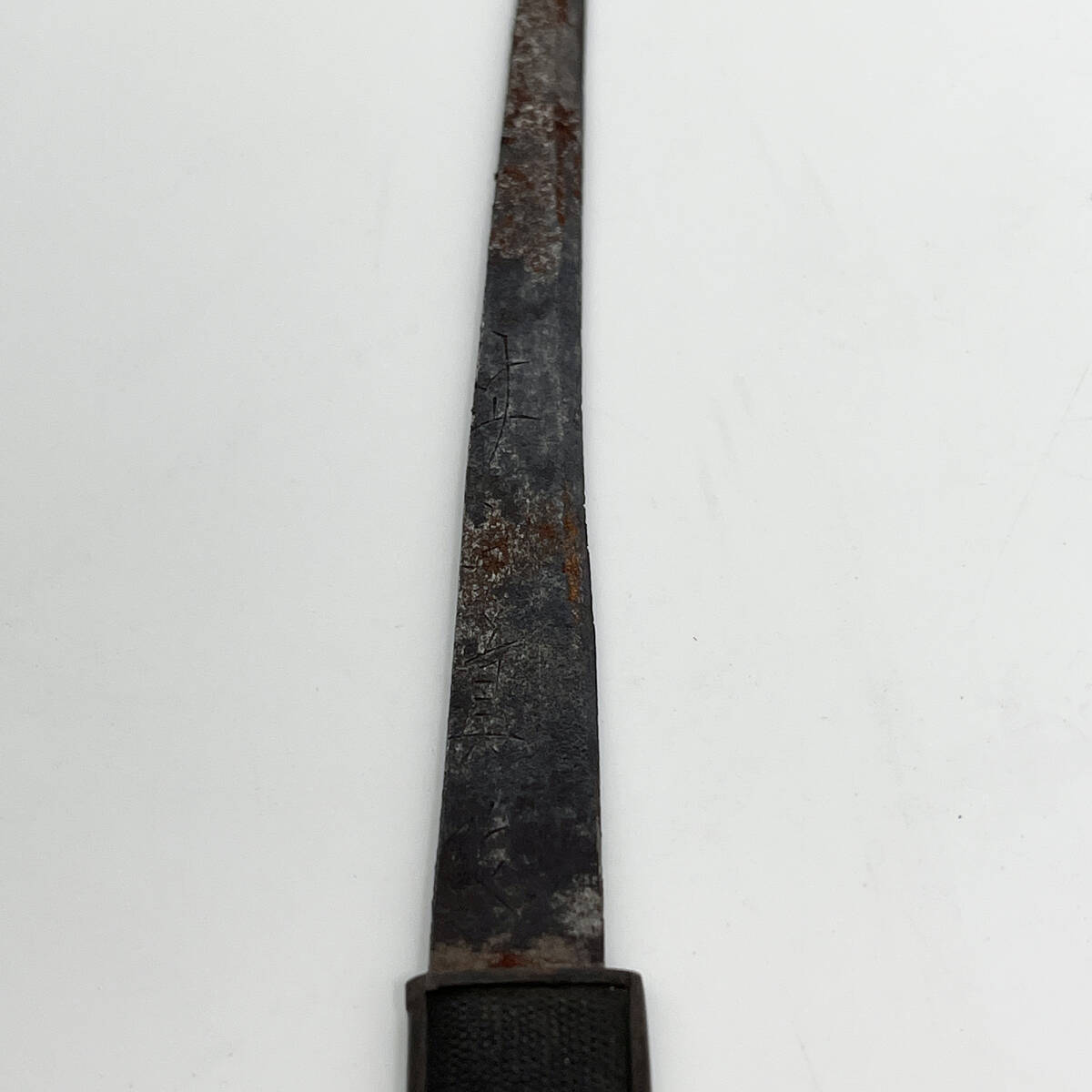  маленький меч редкий редкость выгодное приобретение маленький рисунок маленький меч . нет 