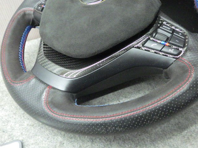 B】 BMW純正 ステアリング ハンドル ホーンカバー ホーンパッド ステアリングリモコン ステリモ F20 前期 1シリーズ 加工品_画像3