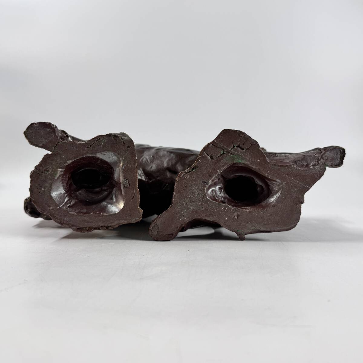 【20147Q】備前焼 岡本徹正造 てつ銘 銘印在 干支置物 午 馬 幅28.5㎝×奥行9㎝×高さ26㎝ 干支飾り 玄関飾り 縁起物 経年保管品 現状品_画像7