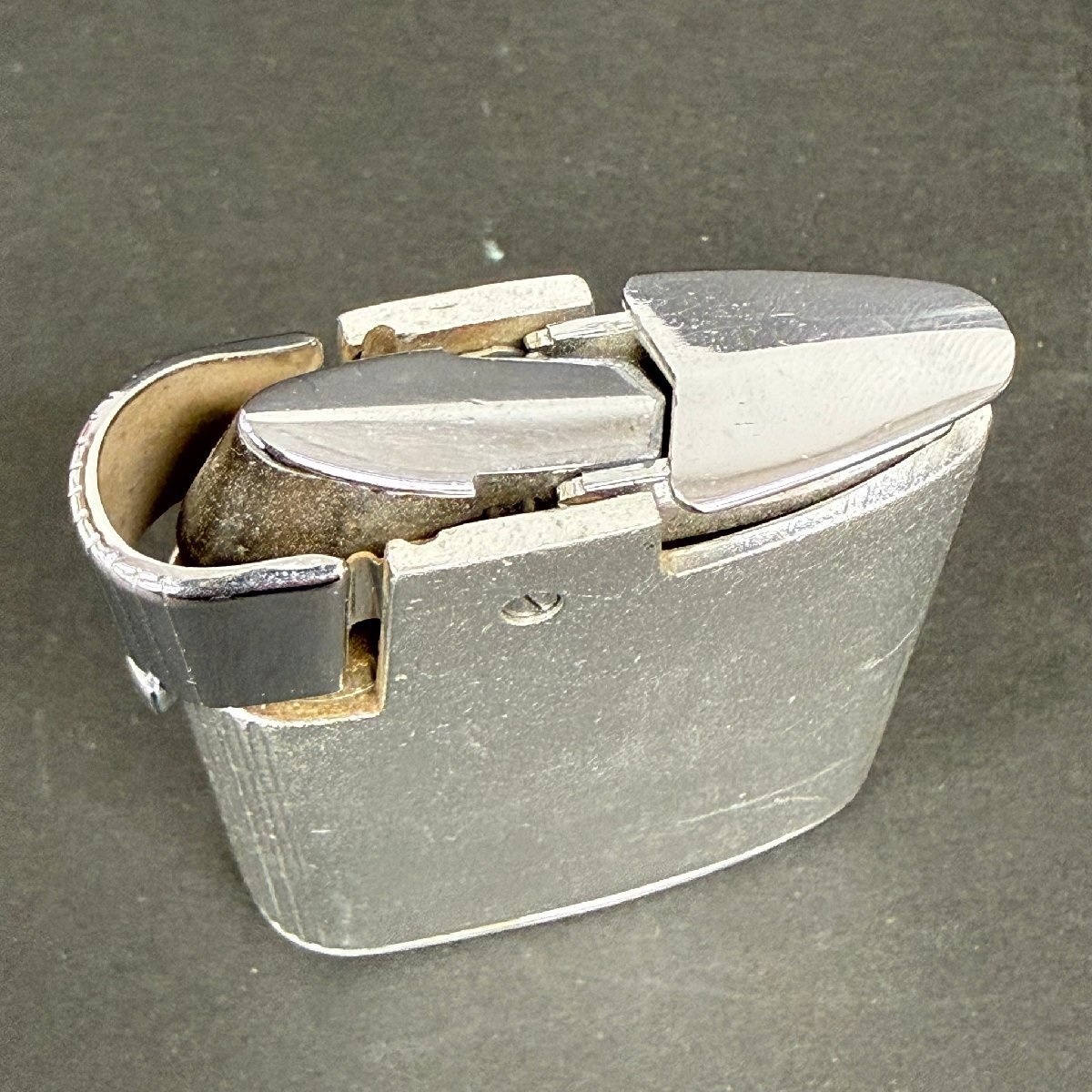 NK507 RONSON TORNADO 火花未確認 ガスライター 現状渡し 中古 ジャンク品_画像7