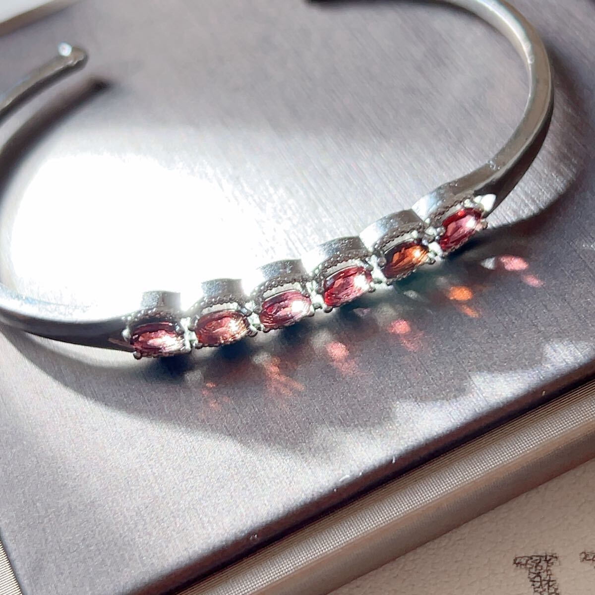 ◇ガーネット(柘榴石)◇バングル◇パワーストーン◇天然石◇巾着袋付き◇プレゼントにも 041G112015_画像9