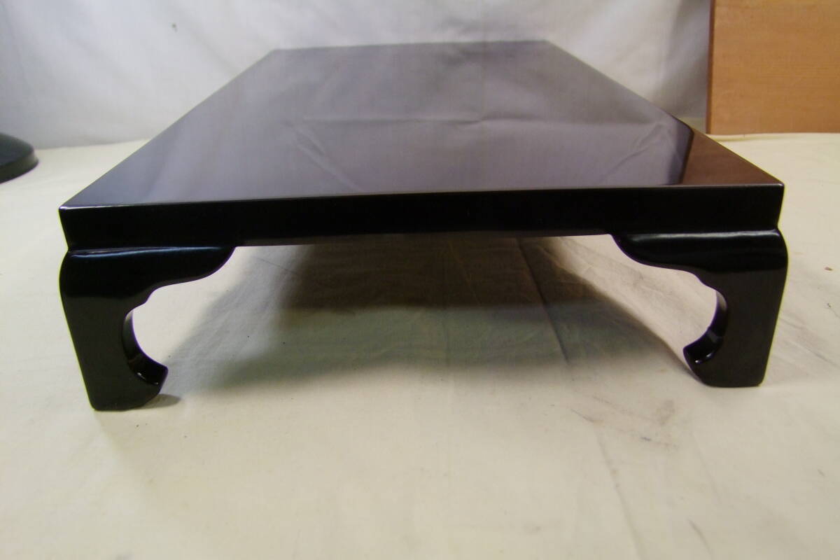 輪島塗　八重門作　卓　飾台　共箱・共布_画像4