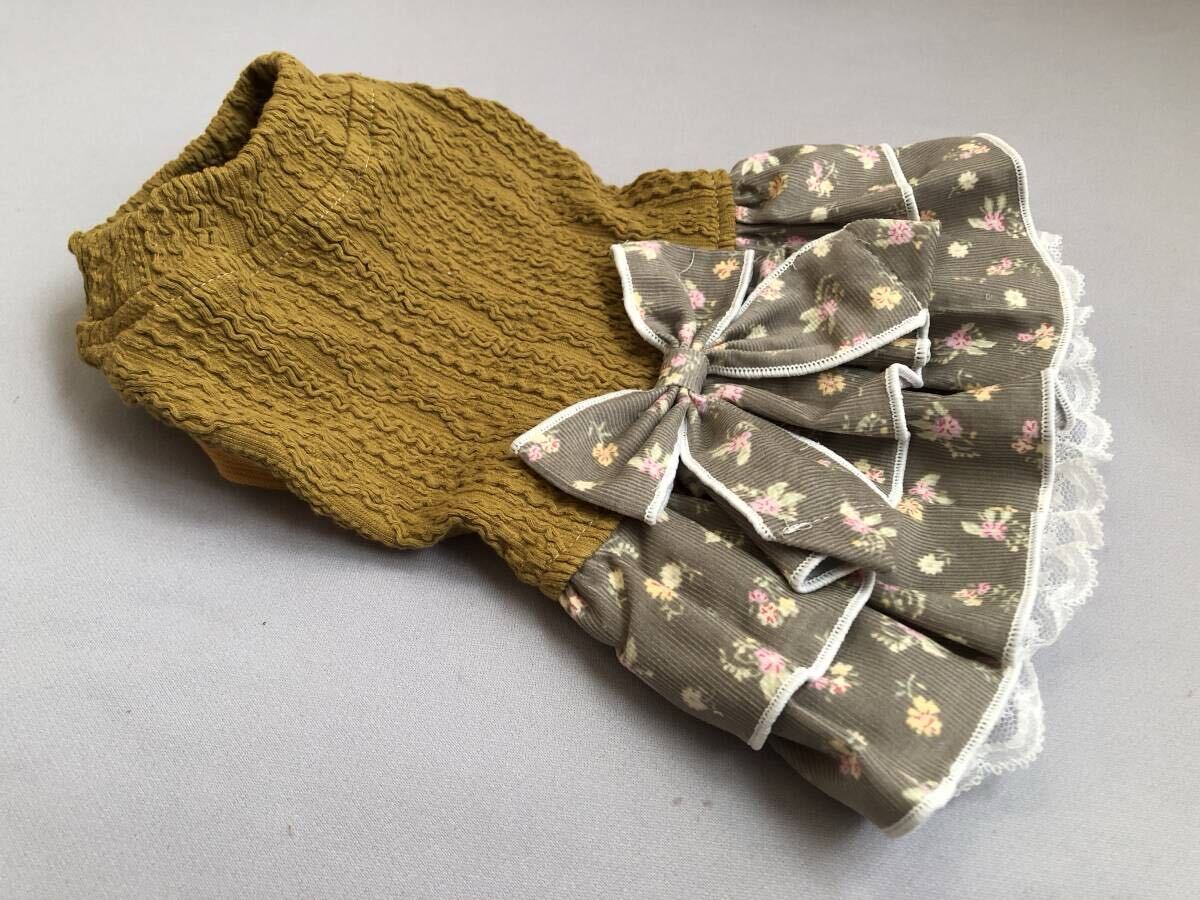 ◇胴34◇マスタード◇アランニット◇小花柄コールテンフリルスカートワンピ_画像1