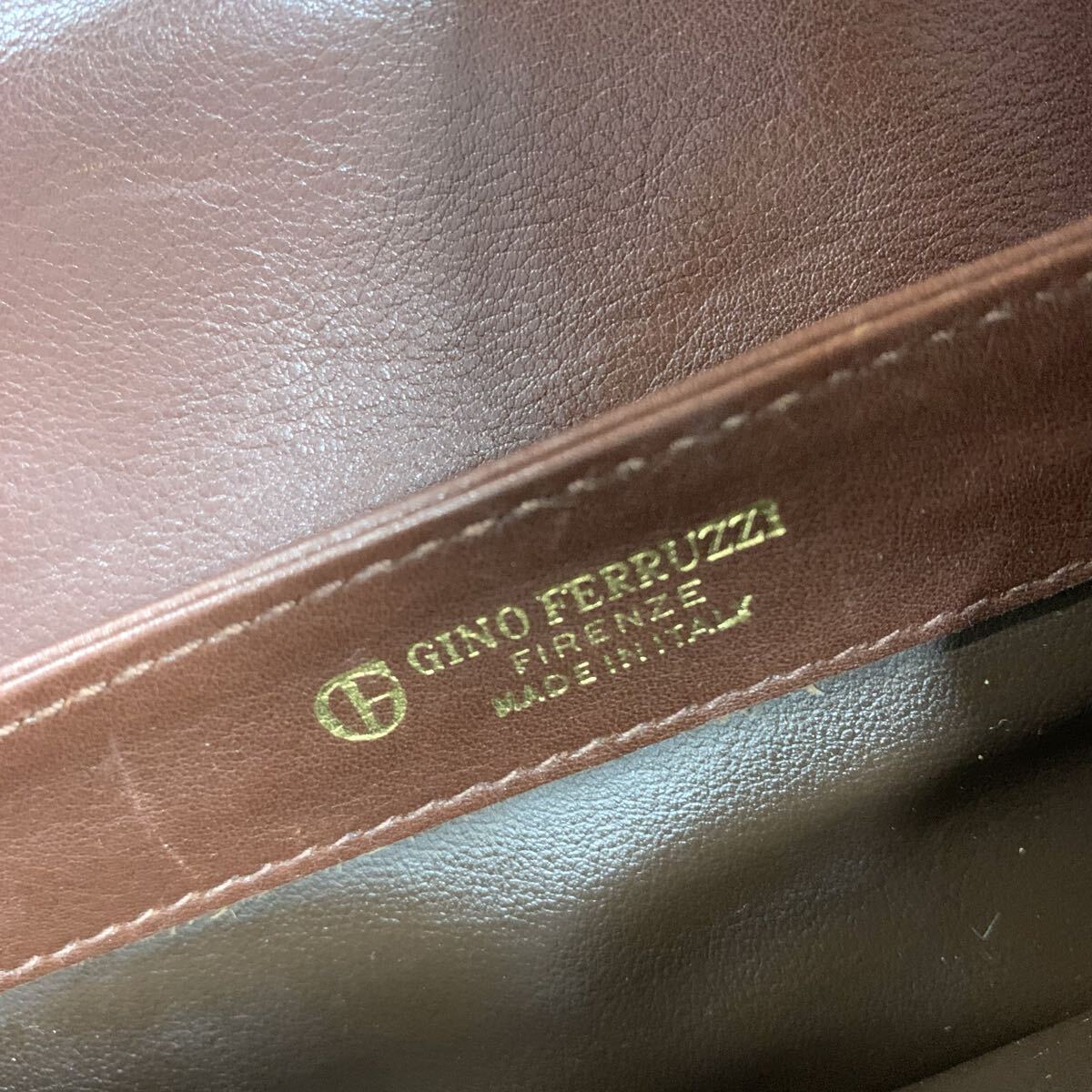 ヴィンテージ GINO FERRUZZI ジーノフェルッチ レザー ショルダーバッグ 斜め掛け ショルダー バッグ 鞄 現状品 カ15_画像5