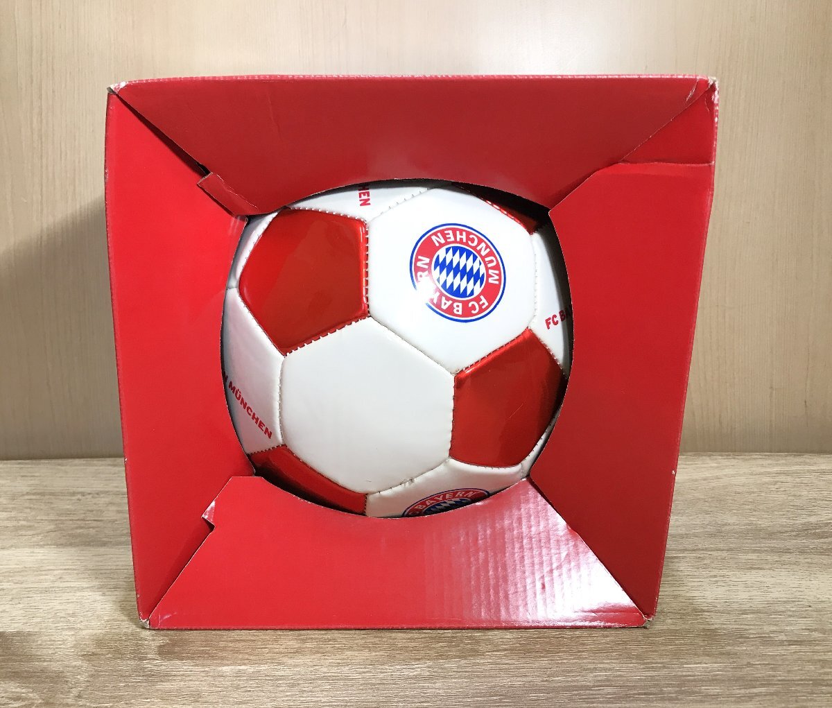 【未使用】読売新聞 バイエルン・ミュンヘン サッカーボール 4号 小学生用_画像5