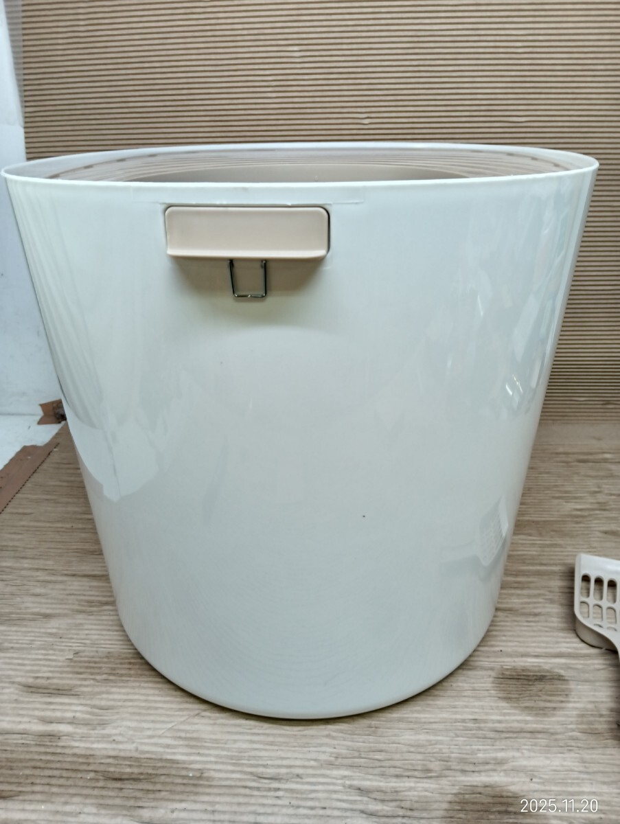 ◇ IRIS 上から猫トイレ ホワイト アイリスオーヤマ PUNT-530 スコップ付 (2)_画像3
