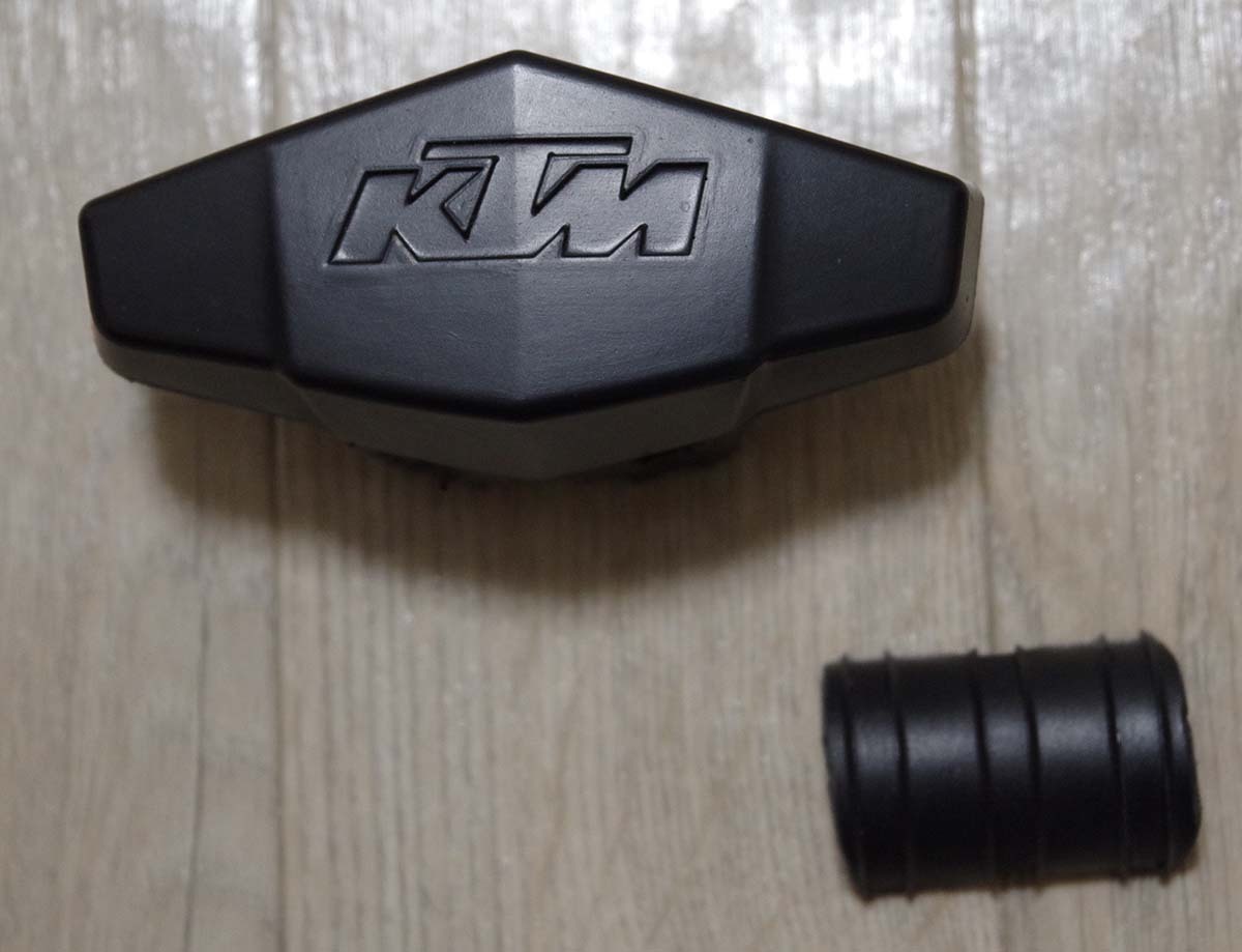 KTM ハンドルバーパッド 77202002144_画像2