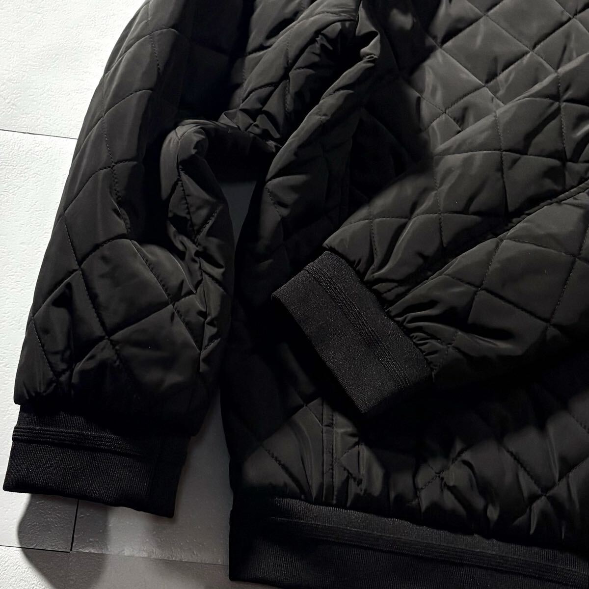 未使用級/XLサイズ位●カルバンクライン フライトジャケット ボンバー MA-1 Calvin Klein 中綿 キルティング ロゴチャーム ロゴ金具 洗濯◎_画像5