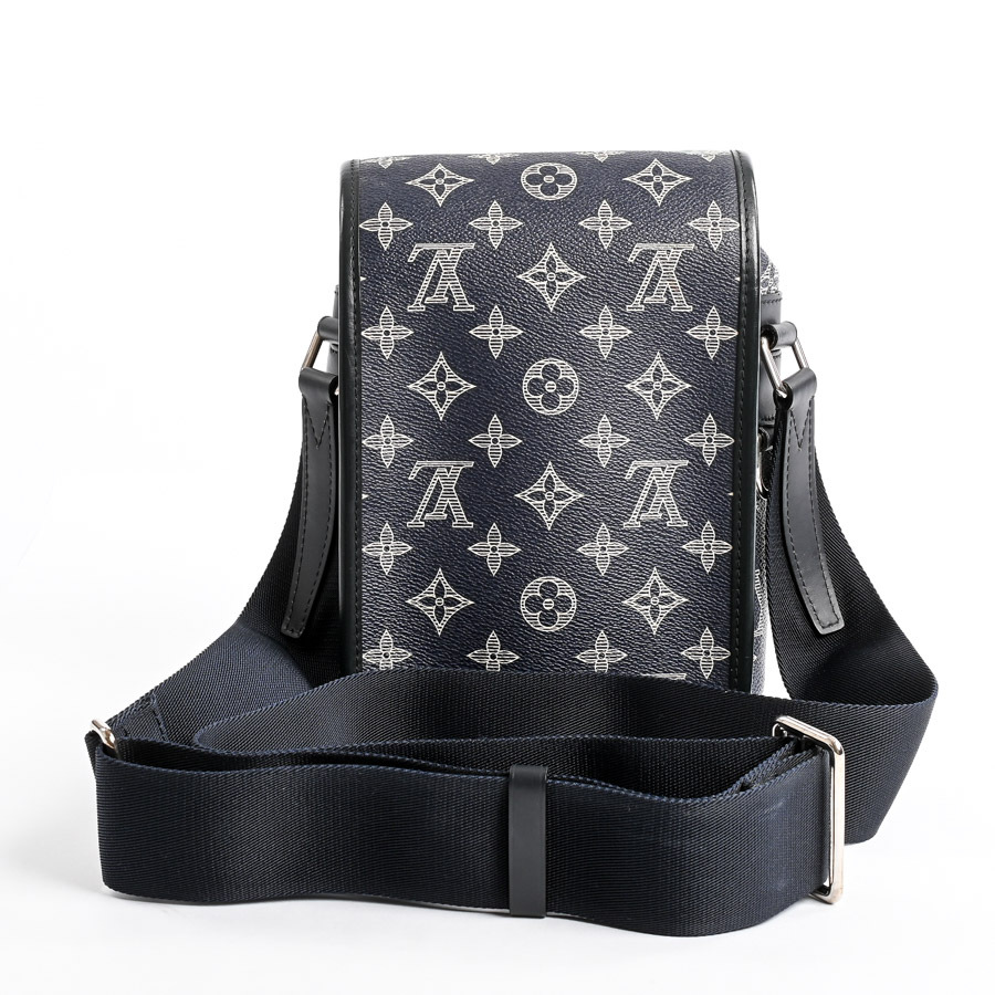 ルイヴィトン メッセンジャーBB ショルダーバッグ M54246 ネイビー メンズ 中古AB品_画像3