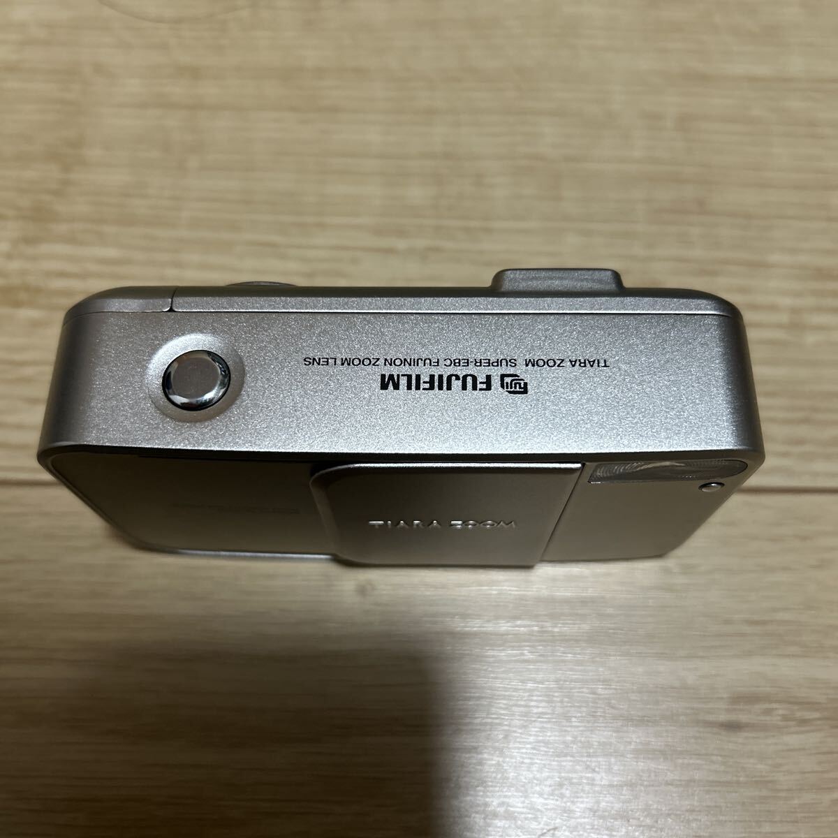 FUJIFILM TIARA ZOOM ティアラ コンパクトフィルムカメラ_画像2