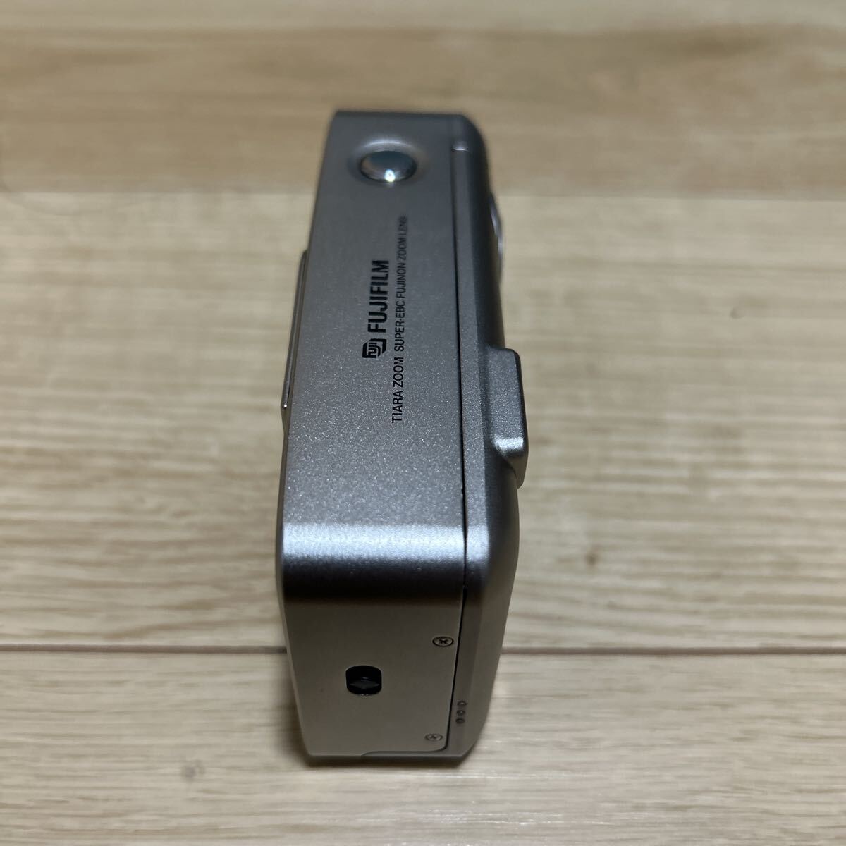 FUJIFILM TIARA ZOOM ティアラ コンパクトフィルムカメラ_画像3
