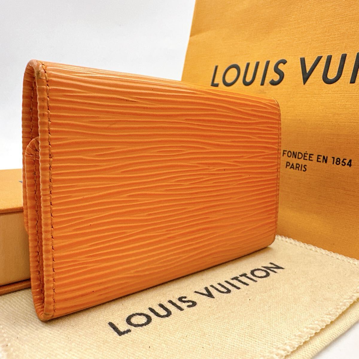 6046[ почти превосходный товар ]LOUIS VUITTON Louis Vuitton epi myurutikre6 6 полосный чехол для ключей ключ inserting M6381H/CA0045