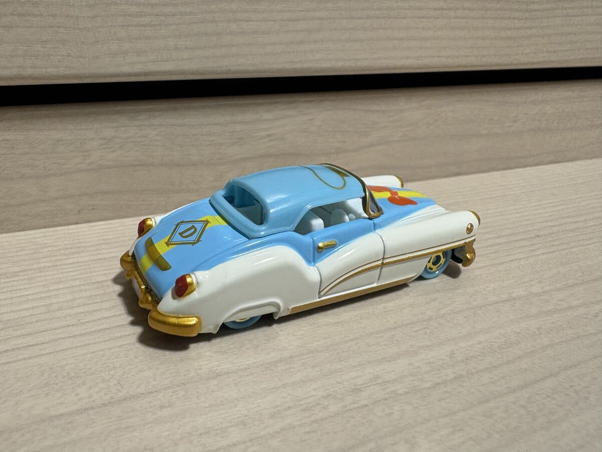 トミカ ディズニー モータース ドリームスターⅡ ドナルドダック バレンタインエディション2018 中国製 絶版 特別仕様車_画像3