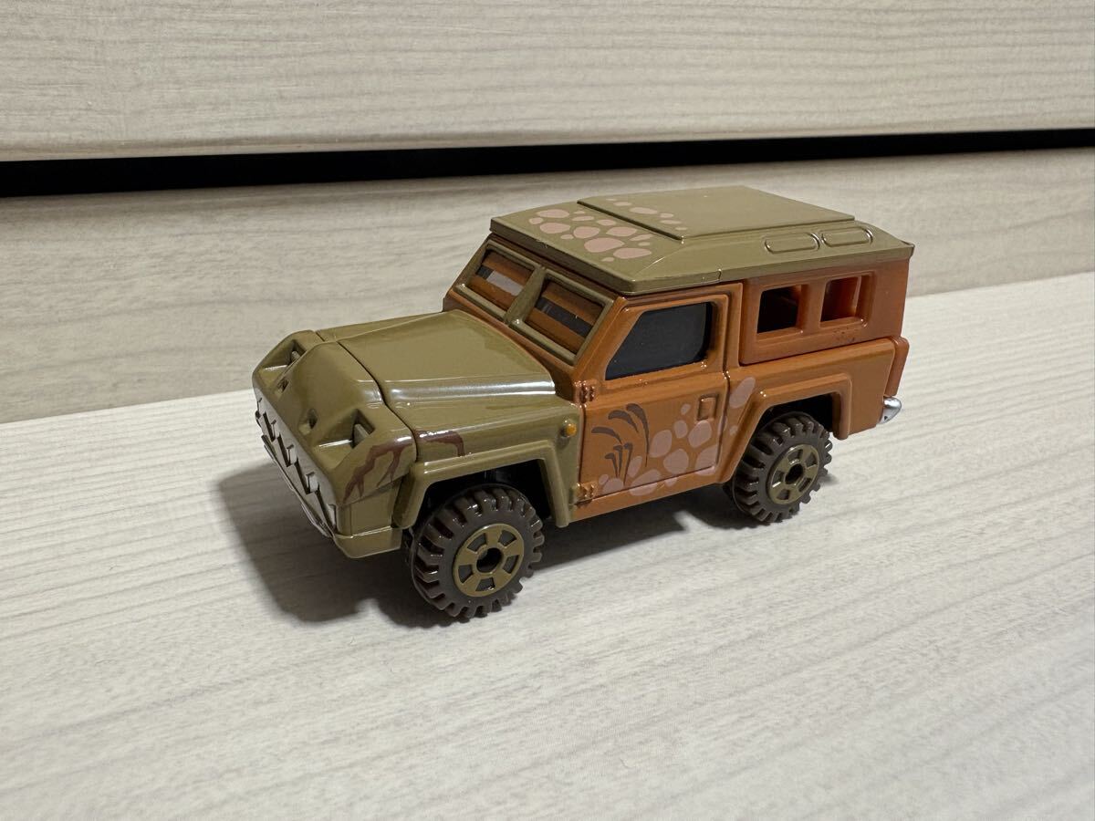 トミカ ディズニー モータース エクスクルーザー ブッチ 中国製 絶版 特別仕様車 アーロと少年_画像2