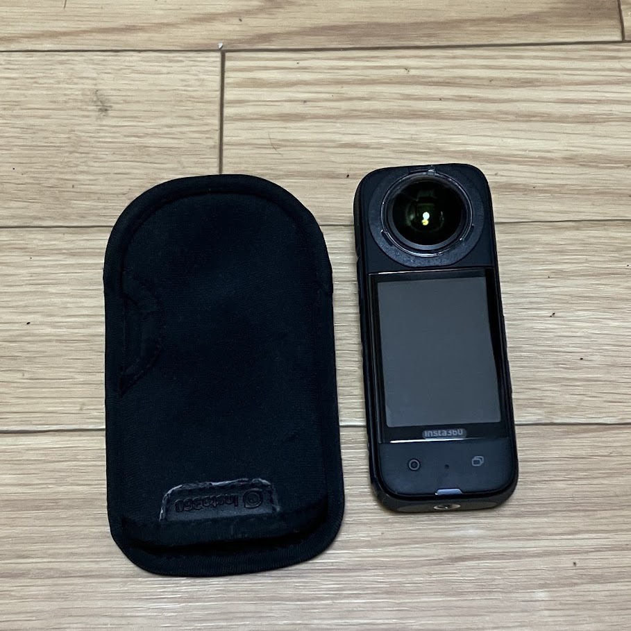 Insta360X3 レンズガード付き（交換用1枚あり）_画像1
