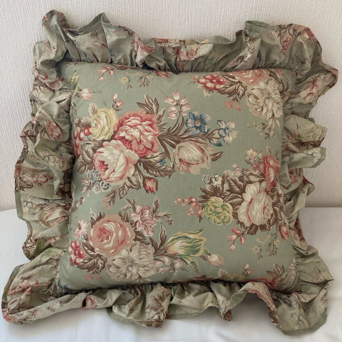 ラルフローレン フリルクッションカバー アンティーク ヌードクッション 花柄 ヴィンテージ 2点セット _画像1