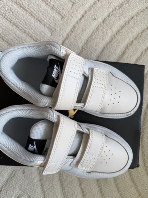 美品　Nike JORDAN LEGACY 312 LOW (TD)　CD9056-116 サイズ１６cm_画像6