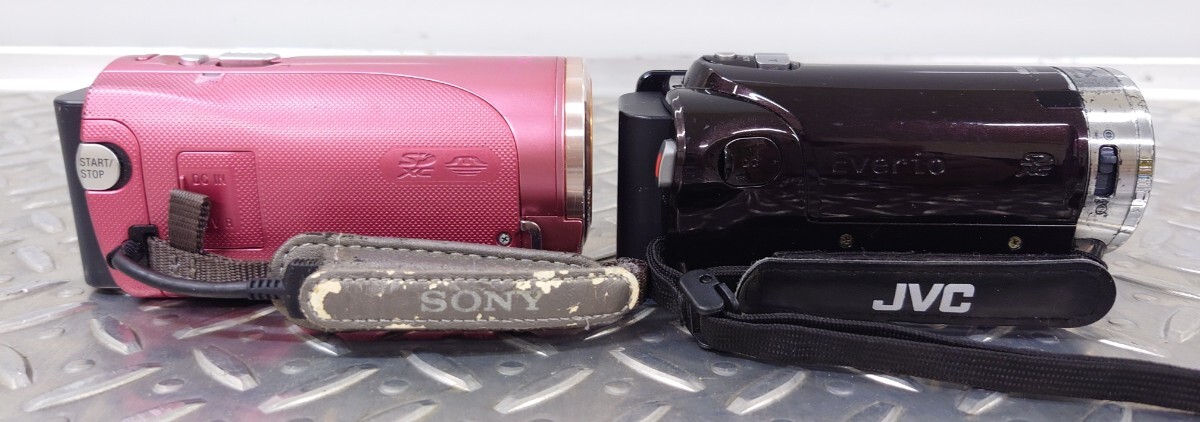 デジタルビデオカメラ SONY HDR-CX270V / JVC GZ-E225-T 動作未確認 ジャンク品_画像2