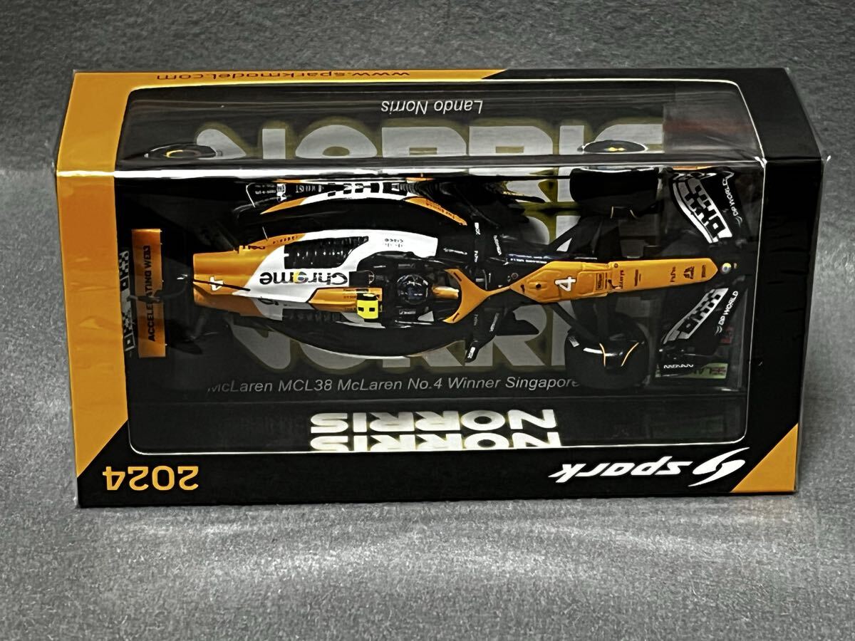 Spark 1/43 McLaren MCL38 McLaren No.4 Winner Singapore GP 2024 Lando Norris （S9561）_画像7