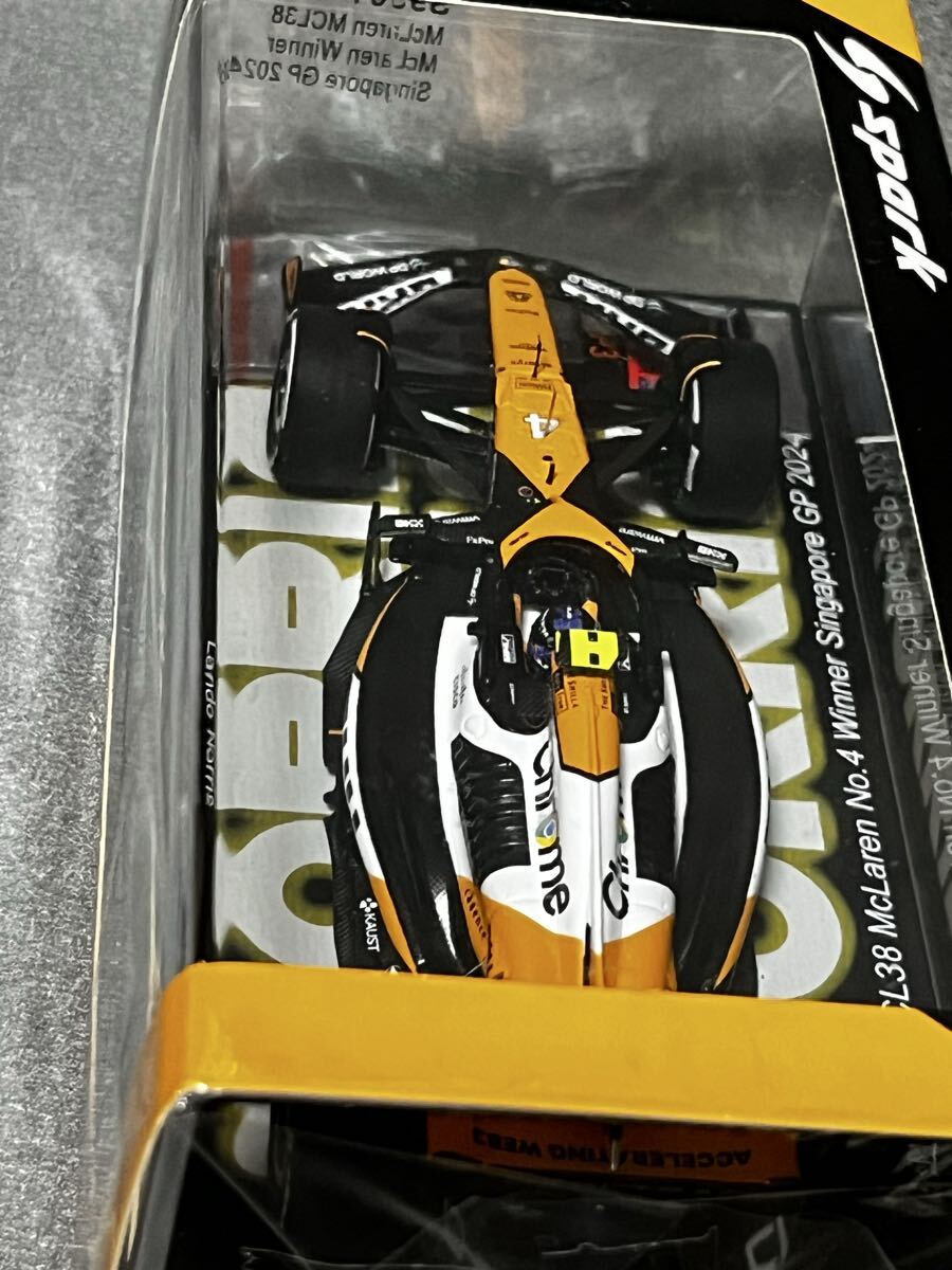 Spark 1/43 McLaren MCL38 McLaren No.4 Winner Singapore GP 2024 Lando Norris （S9561）_画像3