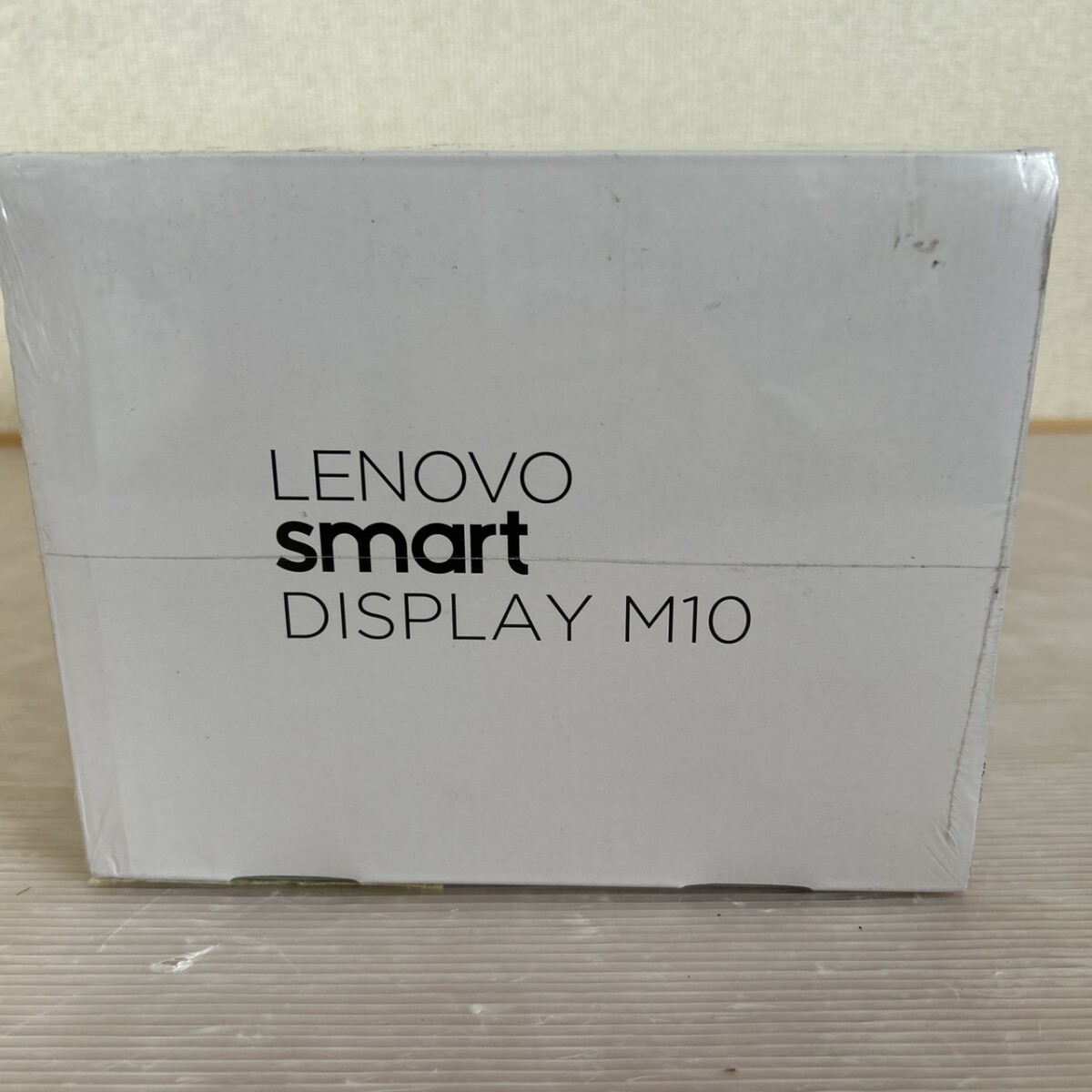シュリンクめくれあり 未使用 未開封 Lenovo スマートスピーカー Lenovo Smart Display M10 _画像3
