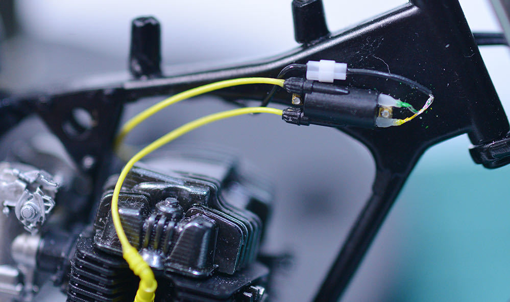 1/12　配線コネクタセット（ギボシ、平コネクタ、2ピンコネクタ)　3Dプリンタ出力未塗装キット　オートバイ　ディティールアップ　2_画像4