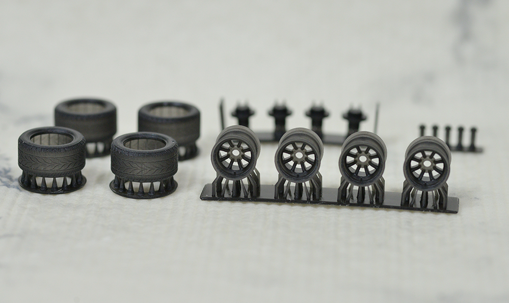 1/43　ワタナベ風8スポークホイール(タイヤセット)　3Dプリンタ出力レジンパーツ　15インチ相当　ミニカー　ジオラマ等に　2_画像1