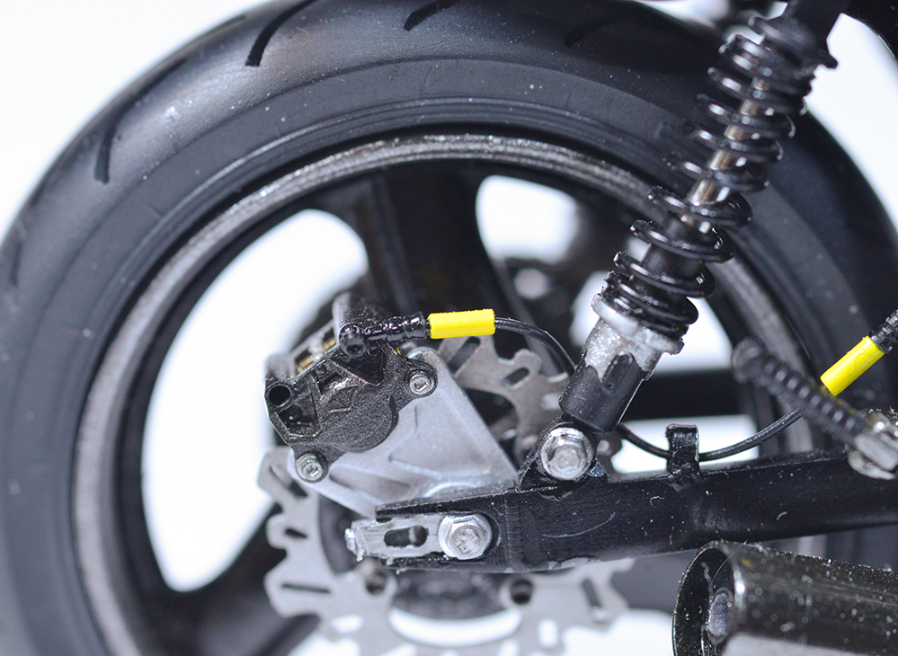 1/12　ブレーキホースバンジョー（エルボー、ストレート)、ニップル、カシメ継手セット　3Dプリンタ出力未塗装キット　ディティールアップ_画像5