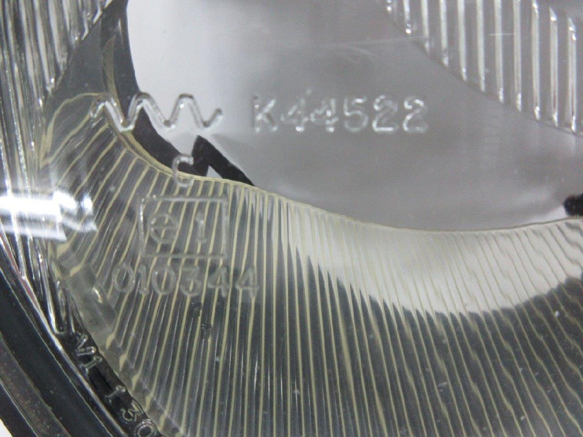 #667 Porsche 993 передняя фара линзы правый BOSCH 1305525062 R